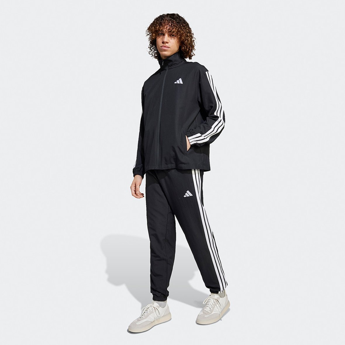 ADIDAS-M-3S-JI8849-BLACK.jpg חליפות ספורט לגברים של אדידס – תמונה 1