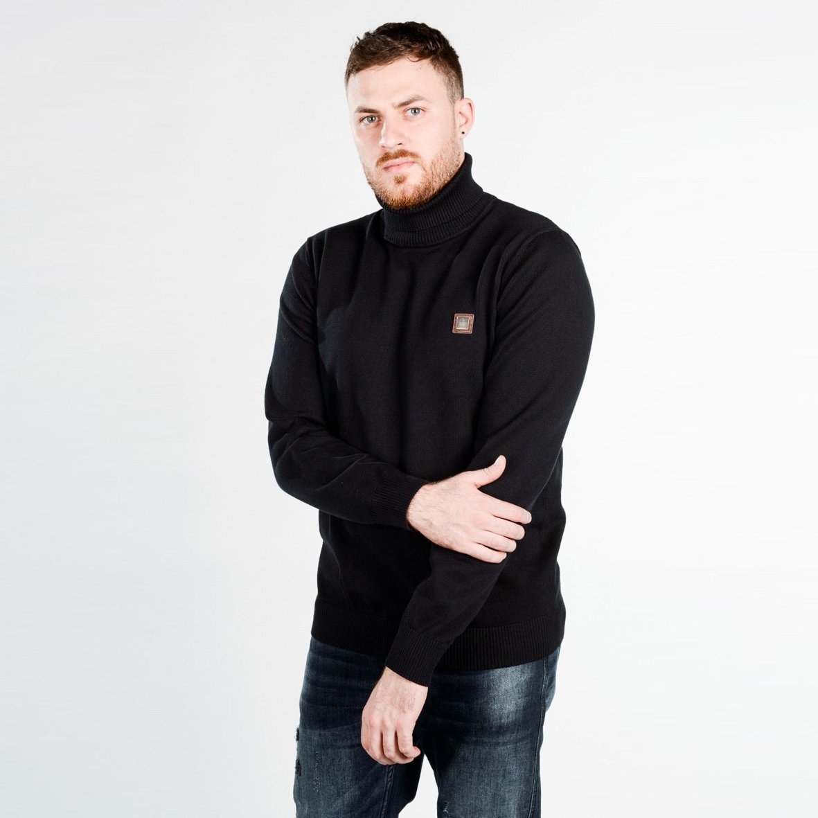 GIORGIO-CAVANNI-MHN-12-BLACK.jpg סריג גולף לגברים של GIORGIO CAVANNI – תמונה 1