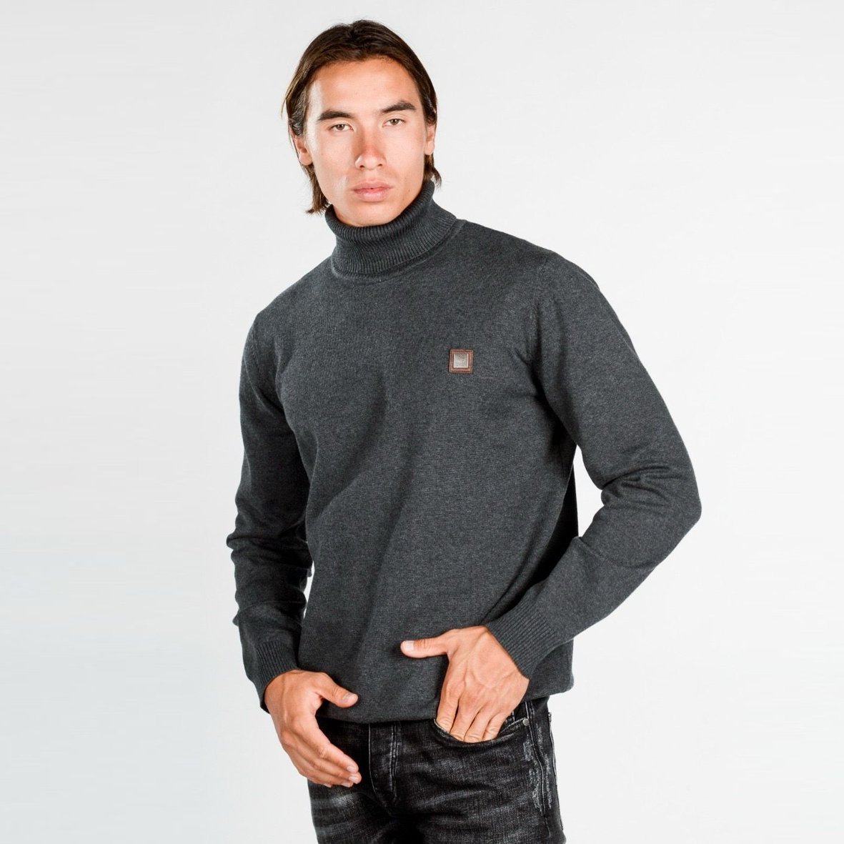 GIORGIO-CAVANNI-MHN-12-DARK-GREY-1.jpg סריג גולף לגברים של GIORGIO CAVANNI – תמונה 1