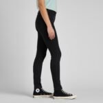 ⁦ג'ינס סקיני לנשים של Lee Foreverfit - L32SOZVT⁩ – תמונה ⁦3⁩