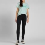 ⁦ג'ינס סקיני לנשים של Lee Foreverfit - L32SOZVT⁩ – תמונה ⁦4⁩