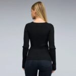 ⁦סריג לנשים ספורט אלגנטי של NAUTICA 54001SBNFA24 - BLACK⁩ – תמונה ⁦2⁩