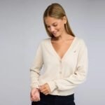 סריג לנשים עם כפתורים של NAUTICA 54006SBNFA24-CREAM