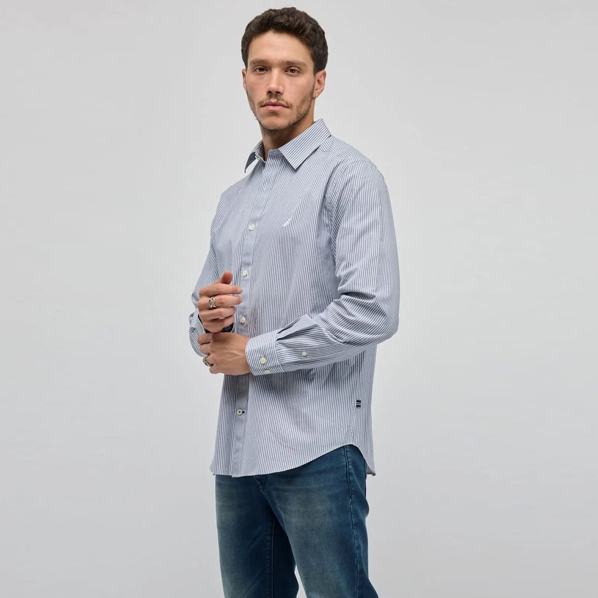 NAUTICA-SQL2654CLSSBNFA25-3.jpg חולצה מכופתרת עם שרוולים ארוכים Nautica – תמונה 1