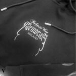 קפוצ’ון שחור מעוצב ROBERTO VINO – תמונה 5