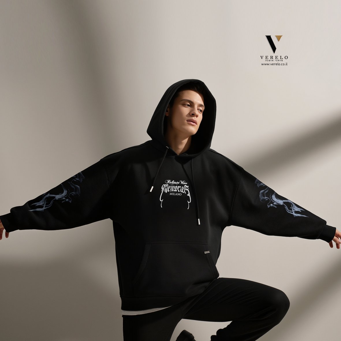 ROBERTO-VINO-F25RVHO9.jpg קפוצ’ון שחור מעוצב ROBERTO VINO – תמונה 1