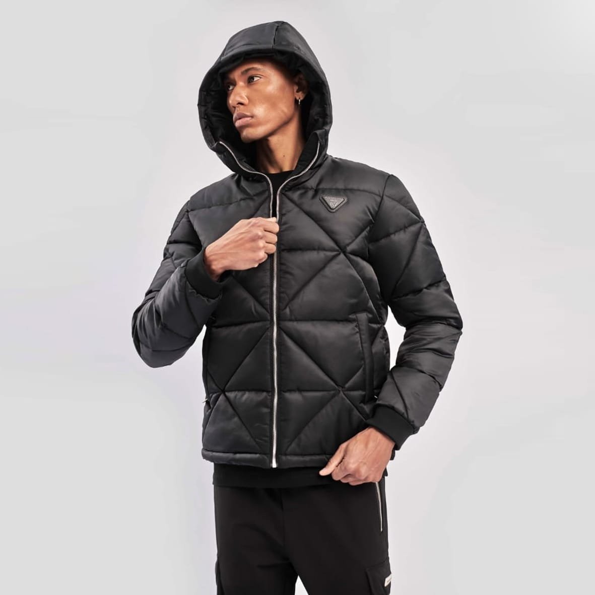 ROBERTO-VINO-JACET-CO4.jpg מעיל קפוצ'ון ROBERTO VINO JACET CO4 – תמונה 1