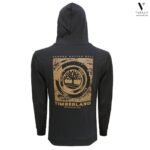 קפוצ’ון שחור עיצוב מודפס של TIMBERLAND – תמונה 3