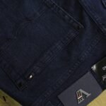 ⁦ג'ינס קלאסי לייקרה VUGATCHIO JEANS C9⁩ – תמונה ⁦6⁩