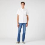 ⁦חולצה קצר עם כיס קלאסית WRANGLER W5K0LO989⁩ – תמונה ⁦2⁩