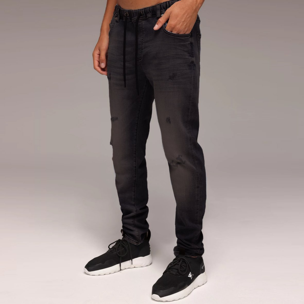 WJEANS-JEANS-F24WJJ34-BLACK.jpg ג’ינס עם שרוכים של WJEANS-B – תמונה 1