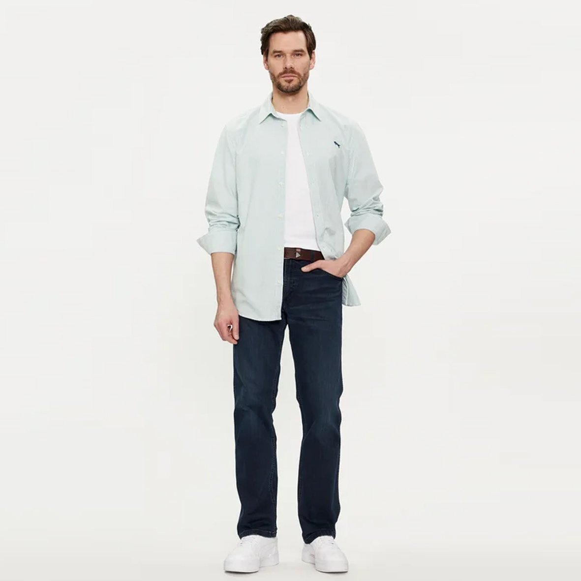 WRANGLER-GREENSBORO-112350742-2.jpg גינס קלאסי עם גומי במוֹתֶן-WRANGLER GREENSBORO – תמונה 1