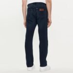 גינס קלאסי עם גומי במוֹתֶן-WRANGLER GREENSBORO – תמונה 3