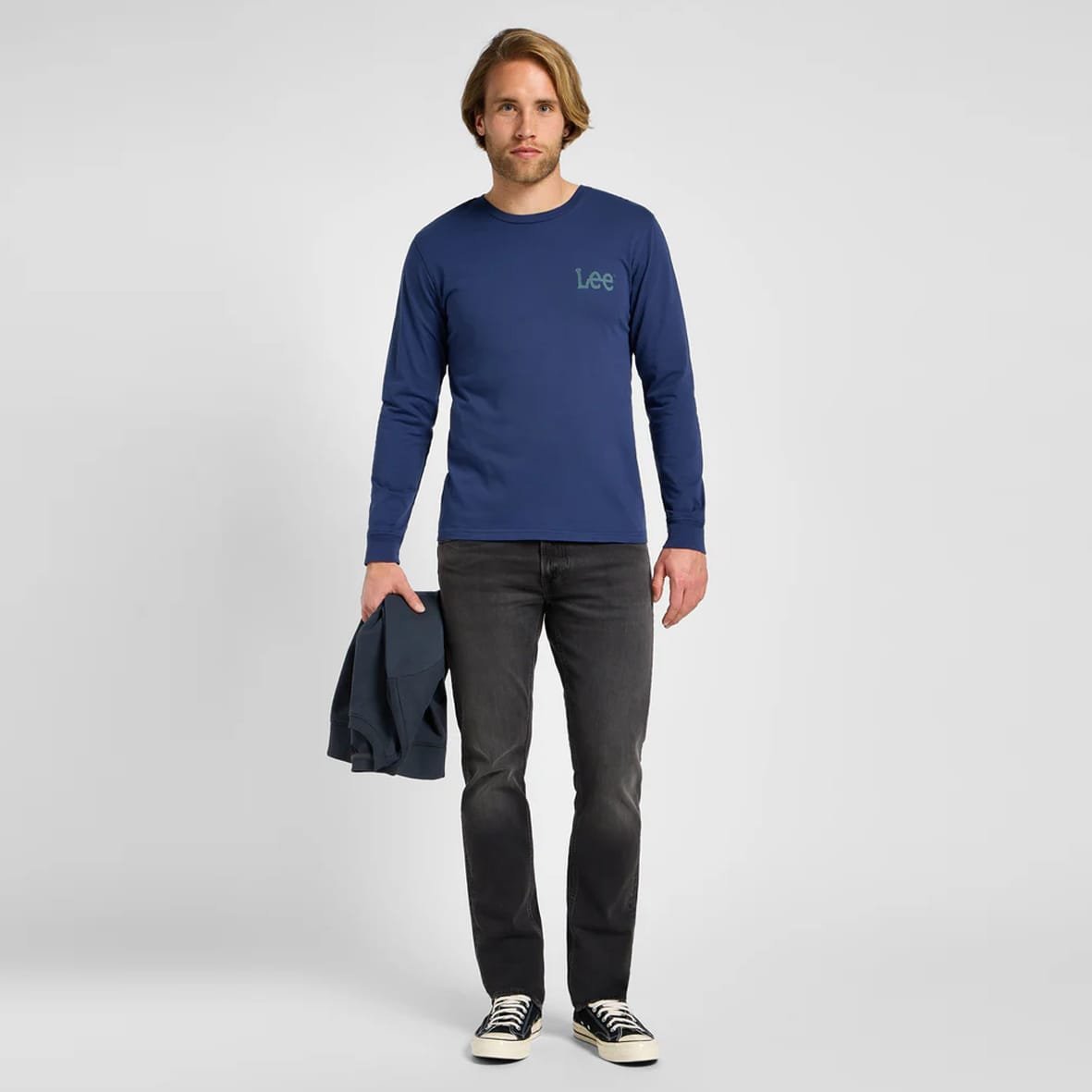 גינס-סטרייט-רגל-של-LEE-DAREN-112355812-2.jpg ג'ינס אפור רגל סטרייט של LEE DAREN – תמונה 1