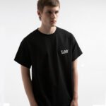 טי שירט אוברסייז מעוצבת של LEE