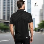 ⁦פולו קצר מעוצב של VALERIO⁩ – תמונה ⁦2⁩