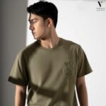 טי שירט ירוק עם כיס של WJEANS – תמונה 3