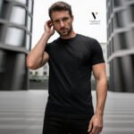 טי שירט שחור מעוצב ריקמה של ROBERTO VINO