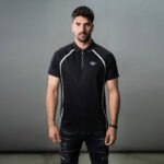 פולו קצר מעוצב עם סגירת רוכסן של VALERIO