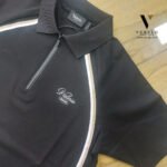 ⁦פולו קצר מעוצב עם סגירת רוכסן של VALERIO⁩ – תמונה ⁦4⁩