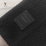 ⁦פולו קצר שחור מבד סריג של ROBERTO VINO⁩ – תמונה ⁦7⁩