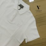 ⁦פולו קצר לבן מבד סריג של ROBERTO VINO⁩ – תמונה ⁦4⁩