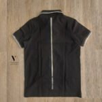 ⁦פולו קצר שחור של ROBERTO VINO⁩ – תמונה ⁦4⁩