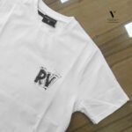 ⁦טי שירט לבן עיצוב מודפס של ROBERTO VINO⁩ – תמונה ⁦9⁩