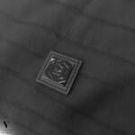 טי שירט שחור מבד סריג של ROBERTO VINO – תמונה 5