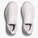 ⁦נעלי לבן ספורט לנשים HOKA CLIFTON WIDE 10⁩ – תמונה ⁦2⁩