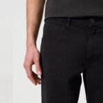 ⁦גינס קלאסי Wrangler Greensboro BLACK RINSE⁩ – תמונה ⁦4⁩