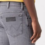 ⁦גינס של Wrangler TEXAS GREY Slim⁩ – תמונה ⁦2⁩